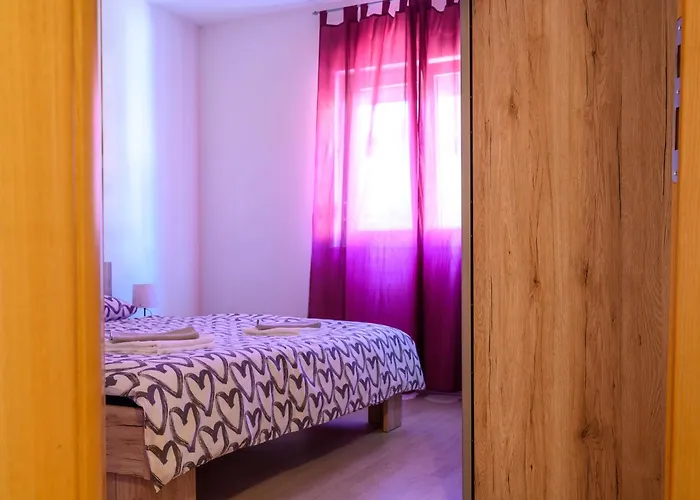 Antonio Apartments