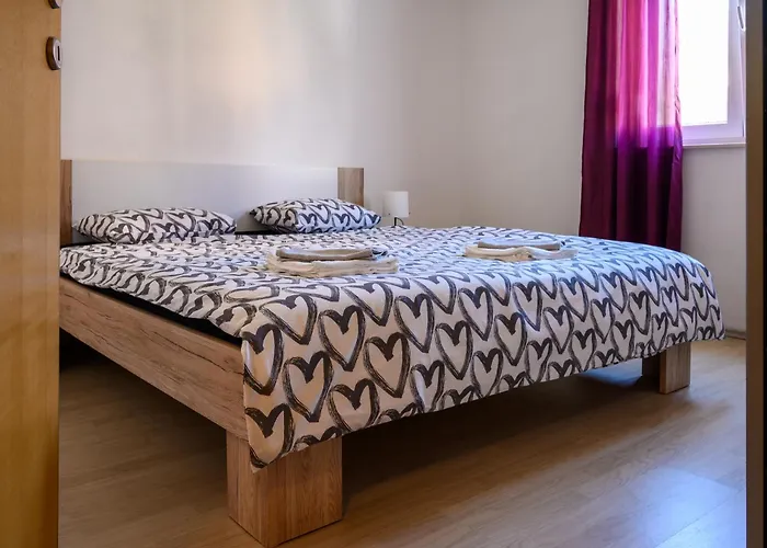 Antonio Apartments